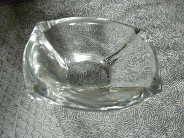 Daum France Cross of Lorraine pocket emptier