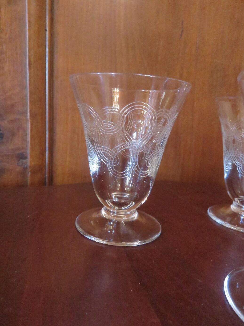 6 art deco wine glasses