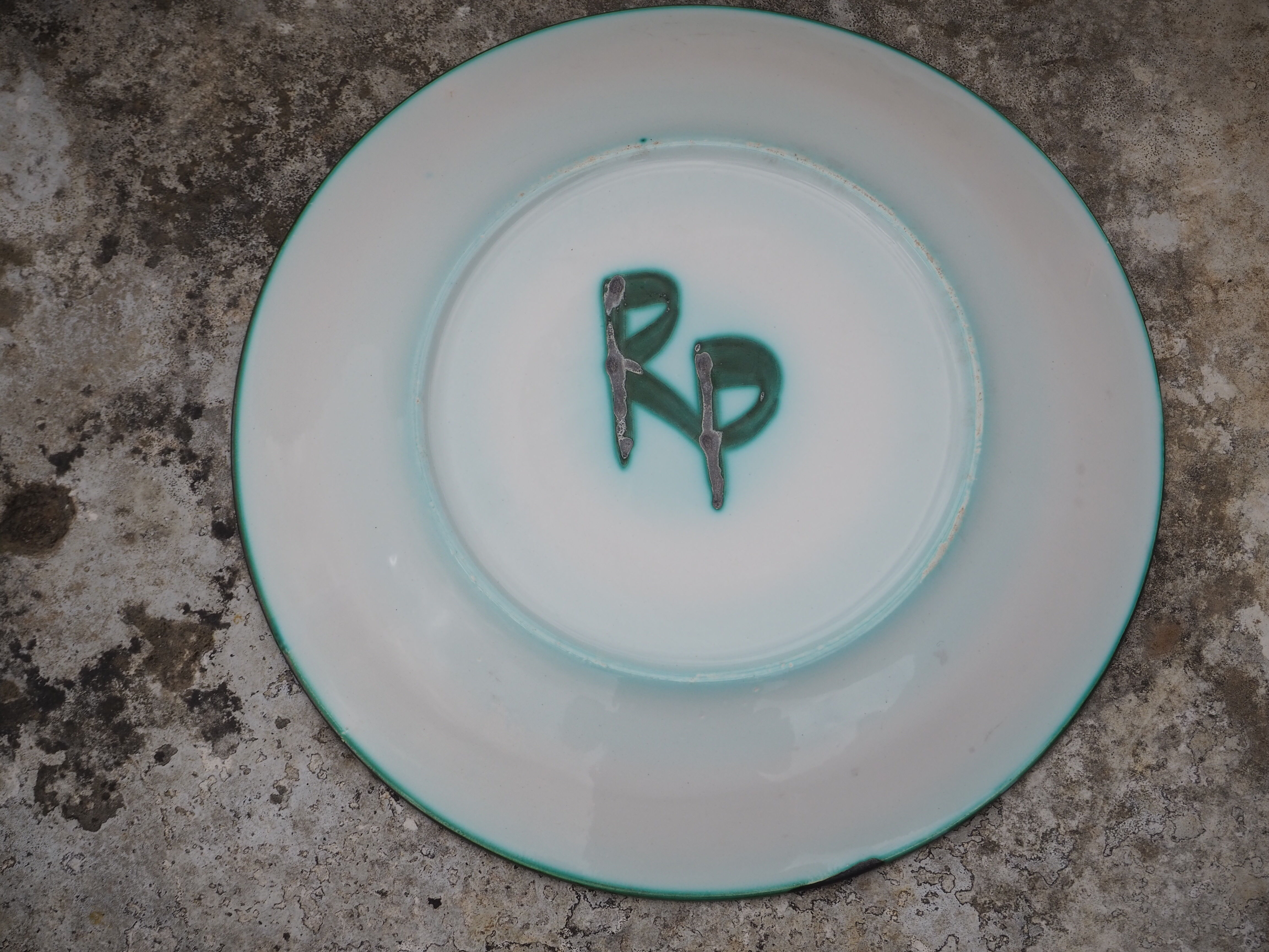 Fish decor plate by Robert Picaud - Vallauris