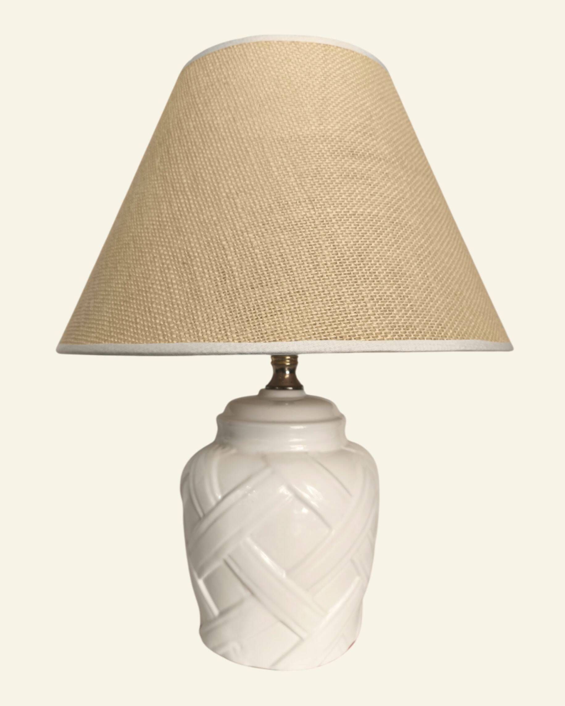 White ceramic lamp base from Manises, intertwined geometric relief.
