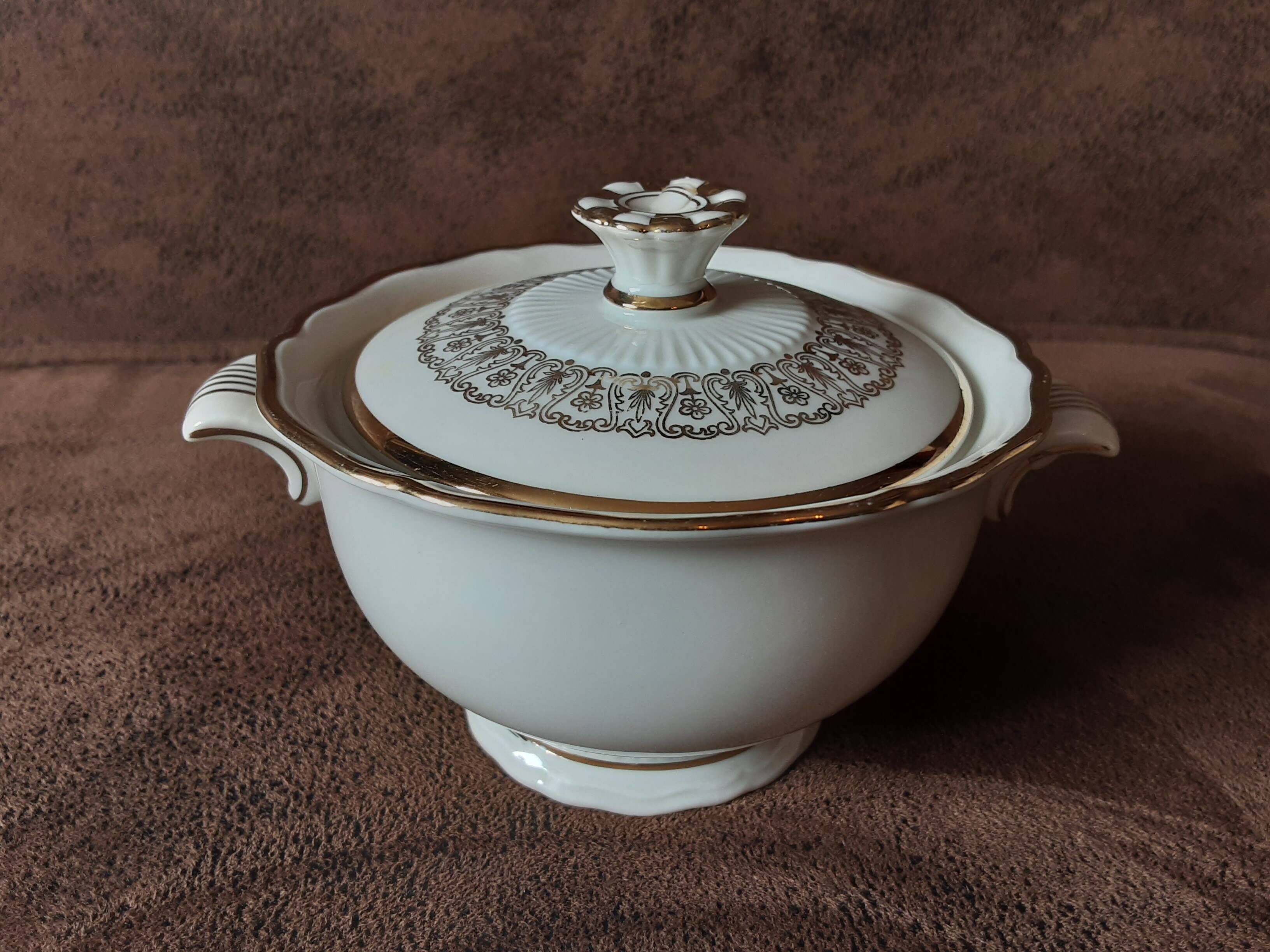 Bavaria porcelain sugar bowl, Elite model