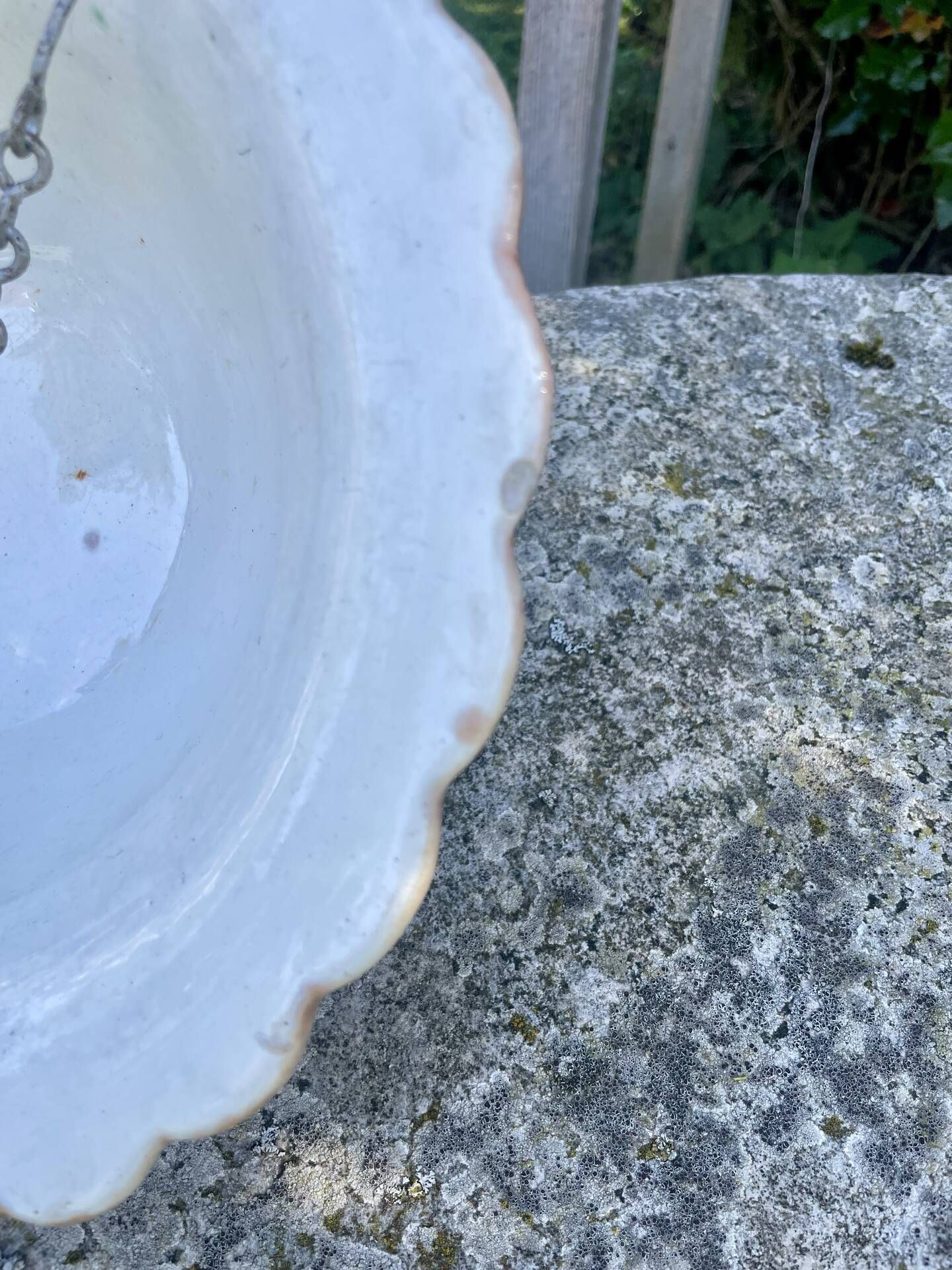Suspended planter in slipware