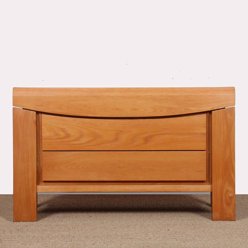 Vintage chest of drawers in solid elm from the 1980s.