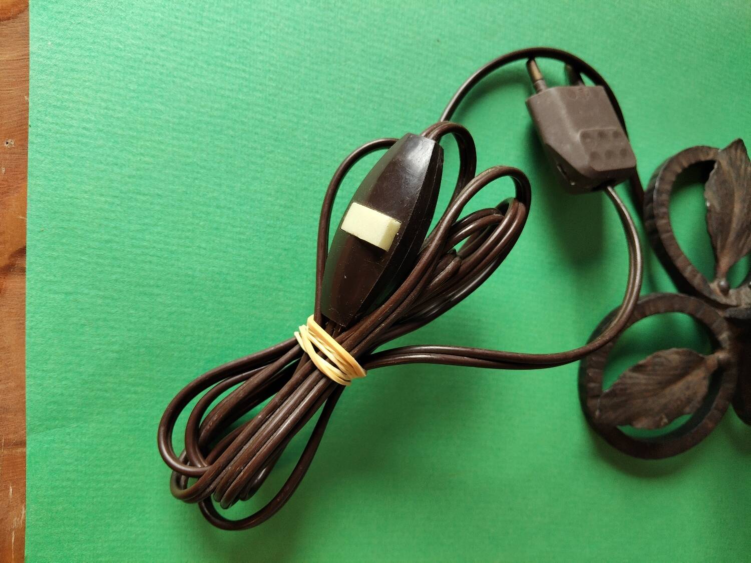 Hammered wrought iron lamp with white opaline Handmade craftsmanship