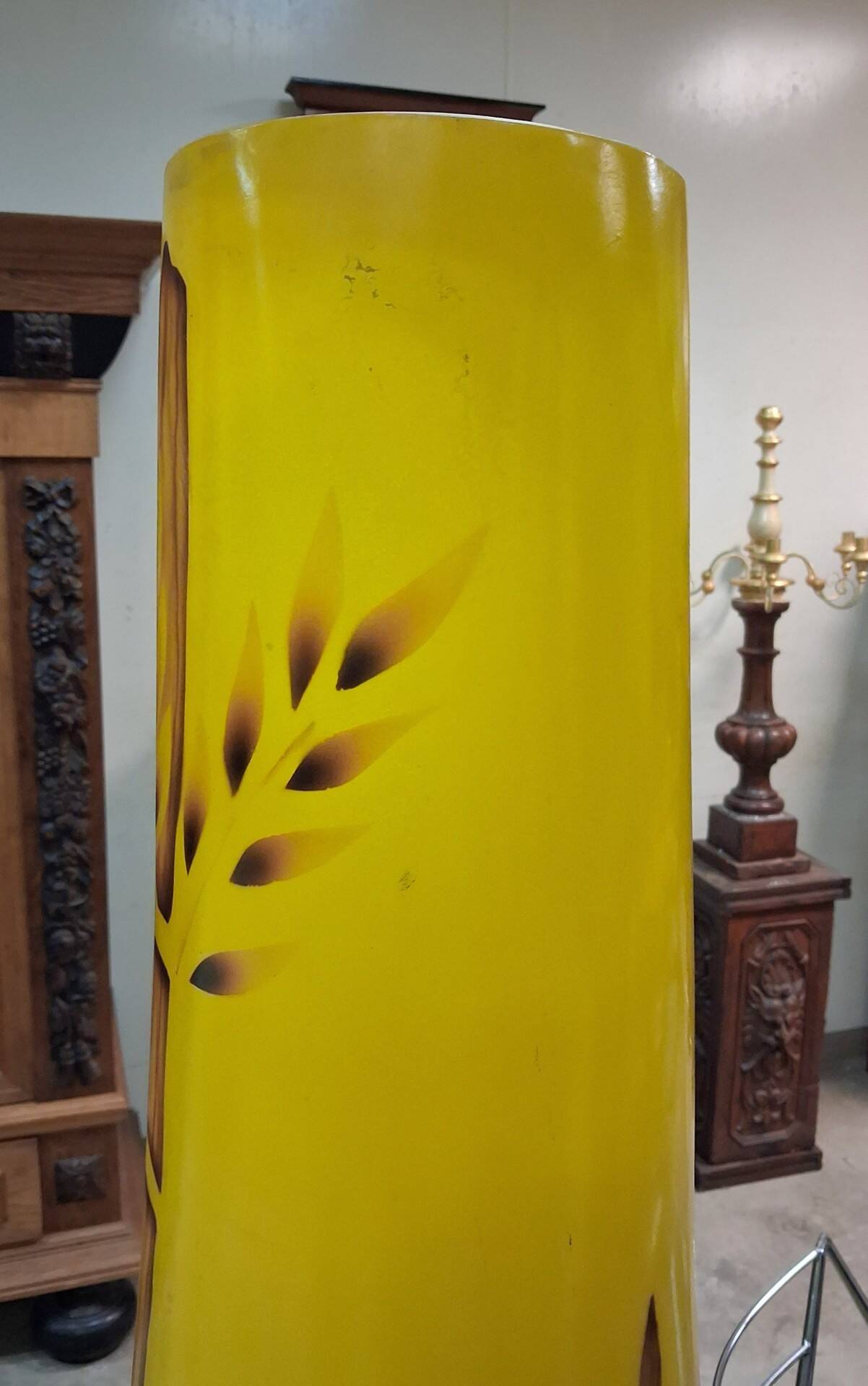 Very large sculptural vintage floor lamp in exotic tropical style.
