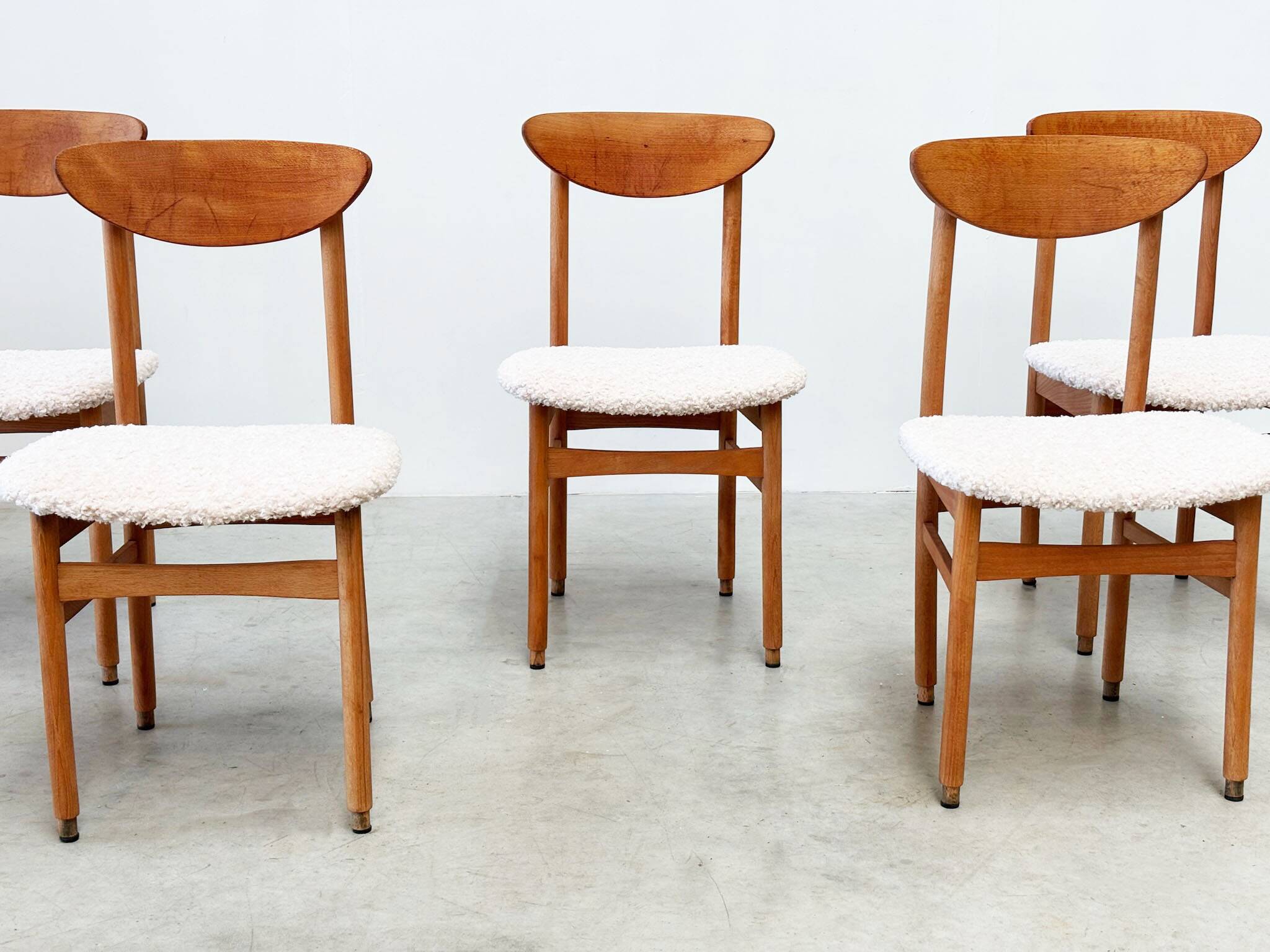 Ensemble de six chaises de salle à manger italiennes