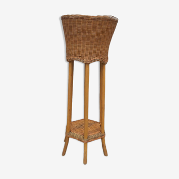 Wicker and rattan plant holder