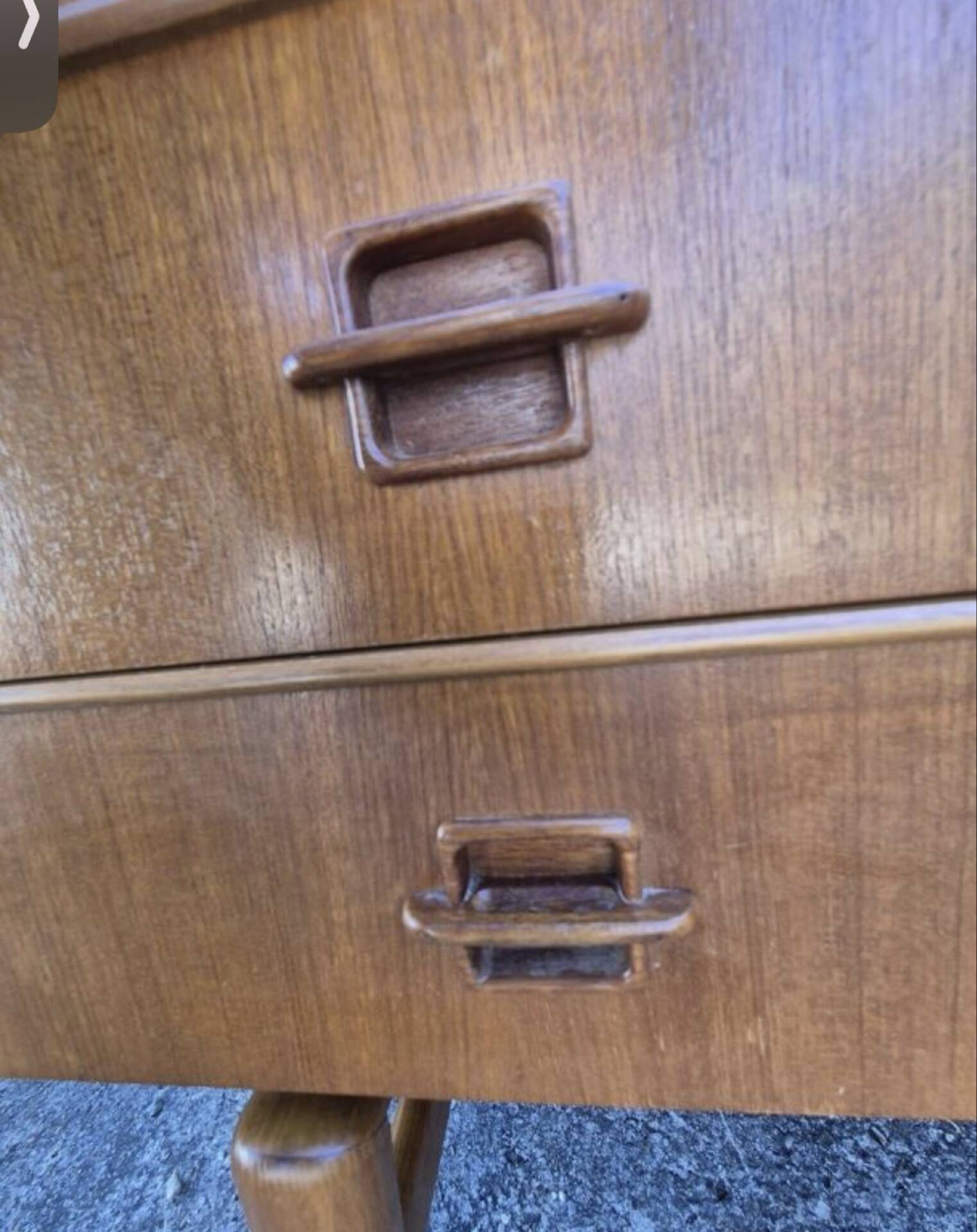 Beautiful Vintage Scandinavian Cabinet – 1970s – Teak