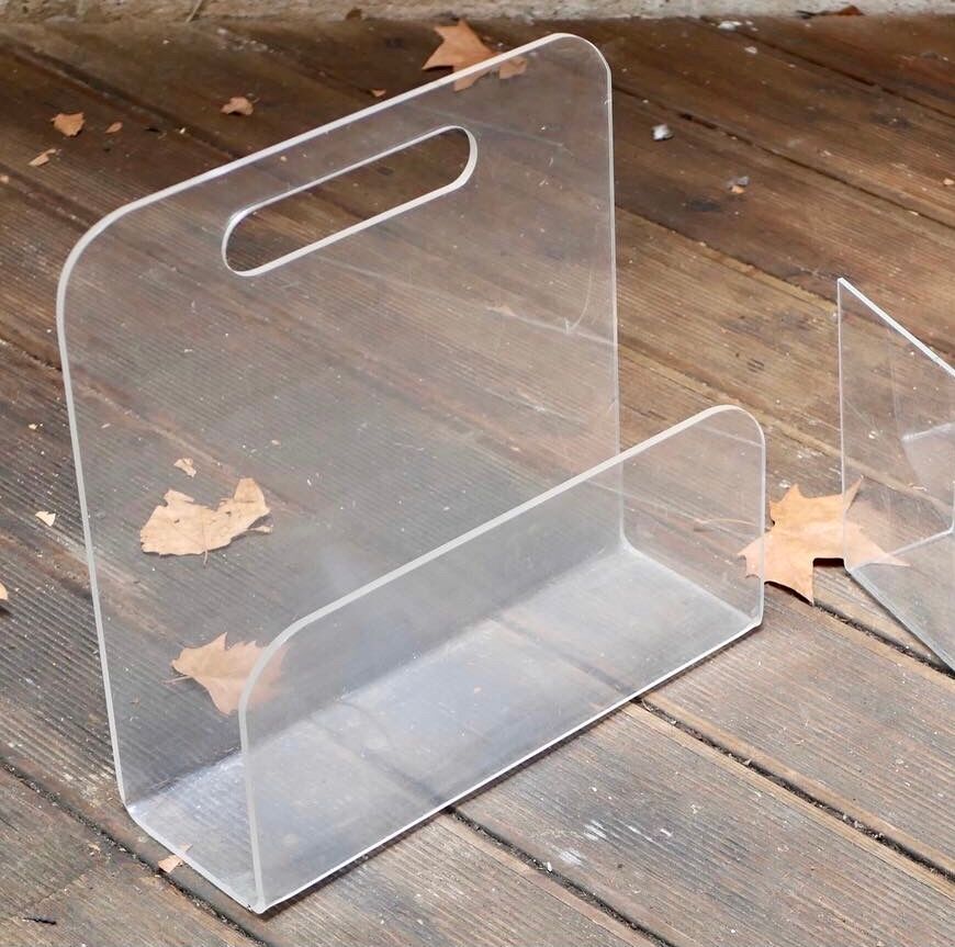 Plexi magazine holders