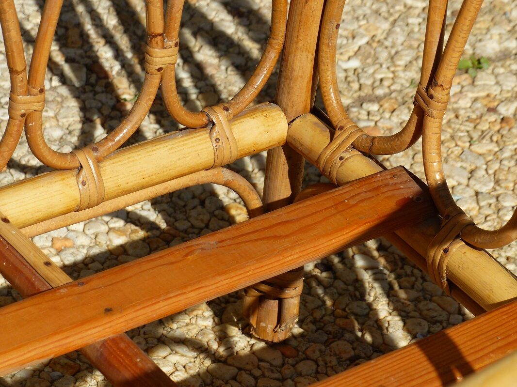 Children's bed in vintage rattan from the 1950s