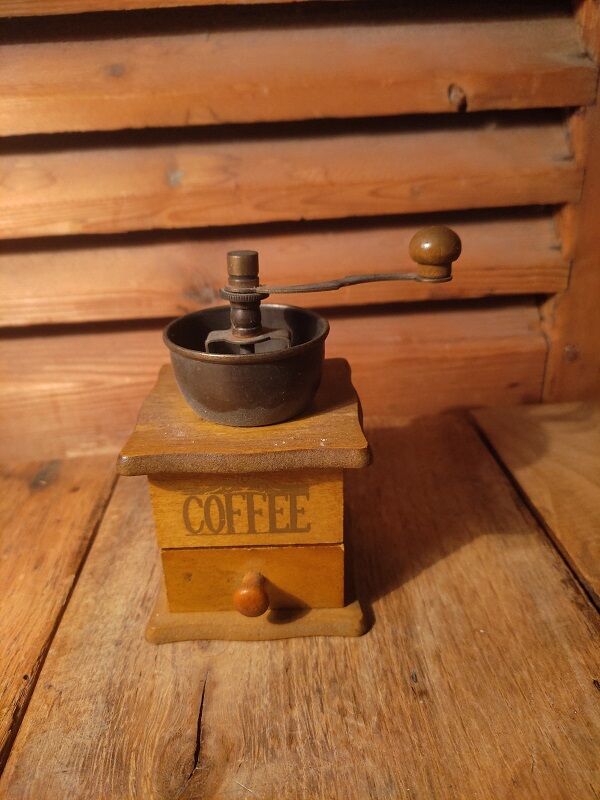 Coffee grinder wood kitchen peugeot