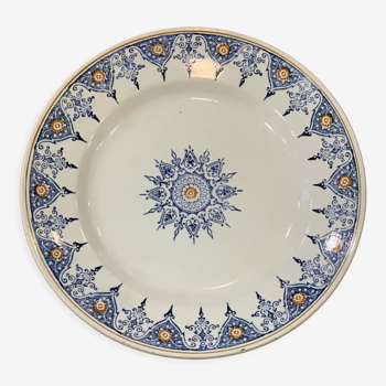 Saint Amand plate