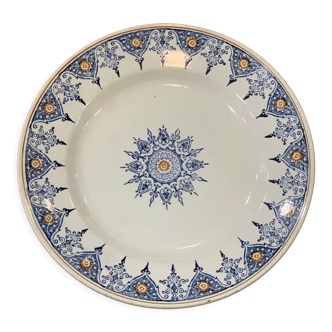 Saint Amand plate