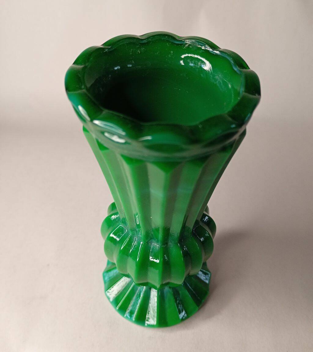 Vase en verre malachite bohémien tchèque