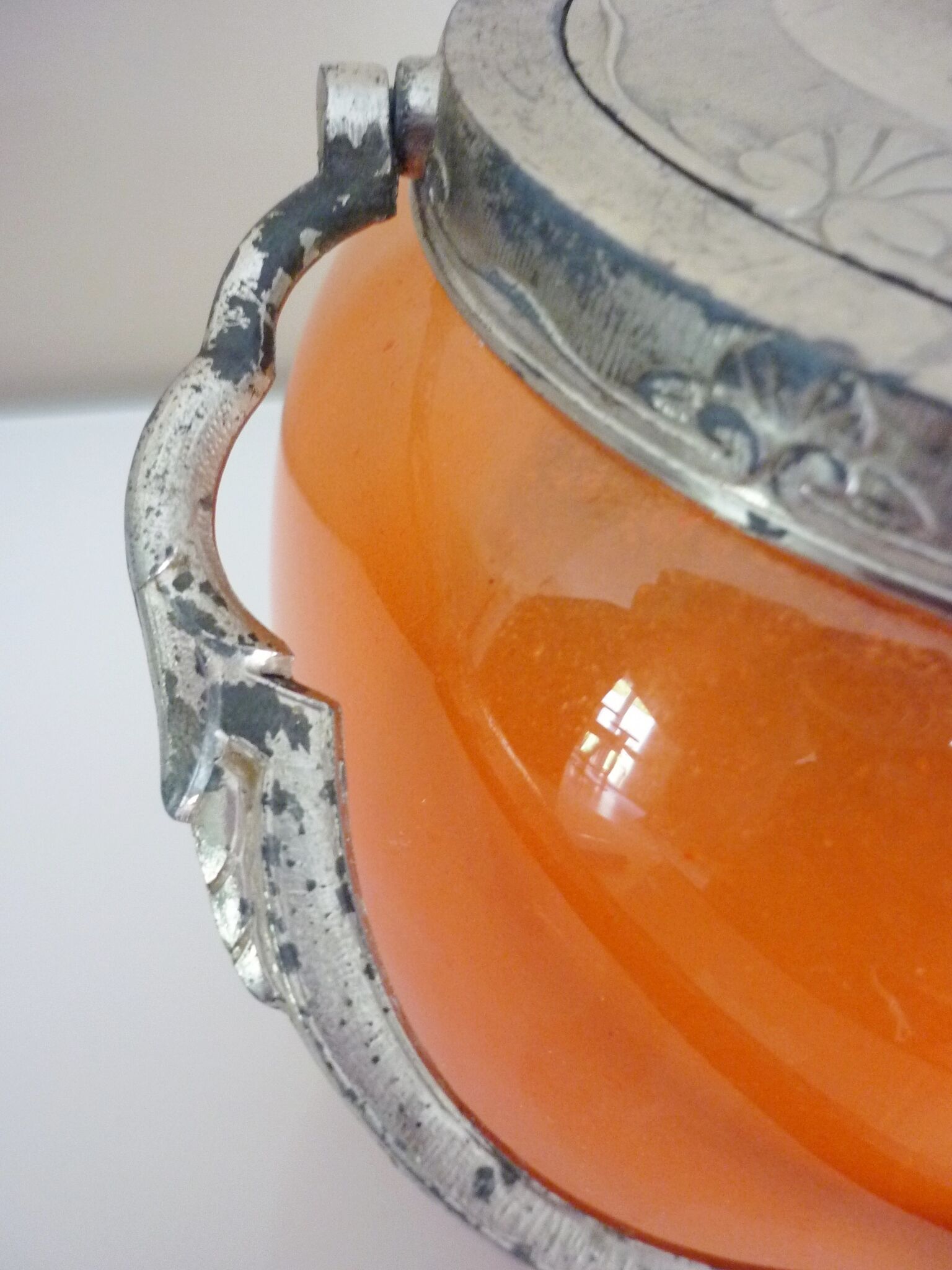 Seau, pot à biscuits ancien, verre soufflé, émaillé, ateliers Legras, art nouveau