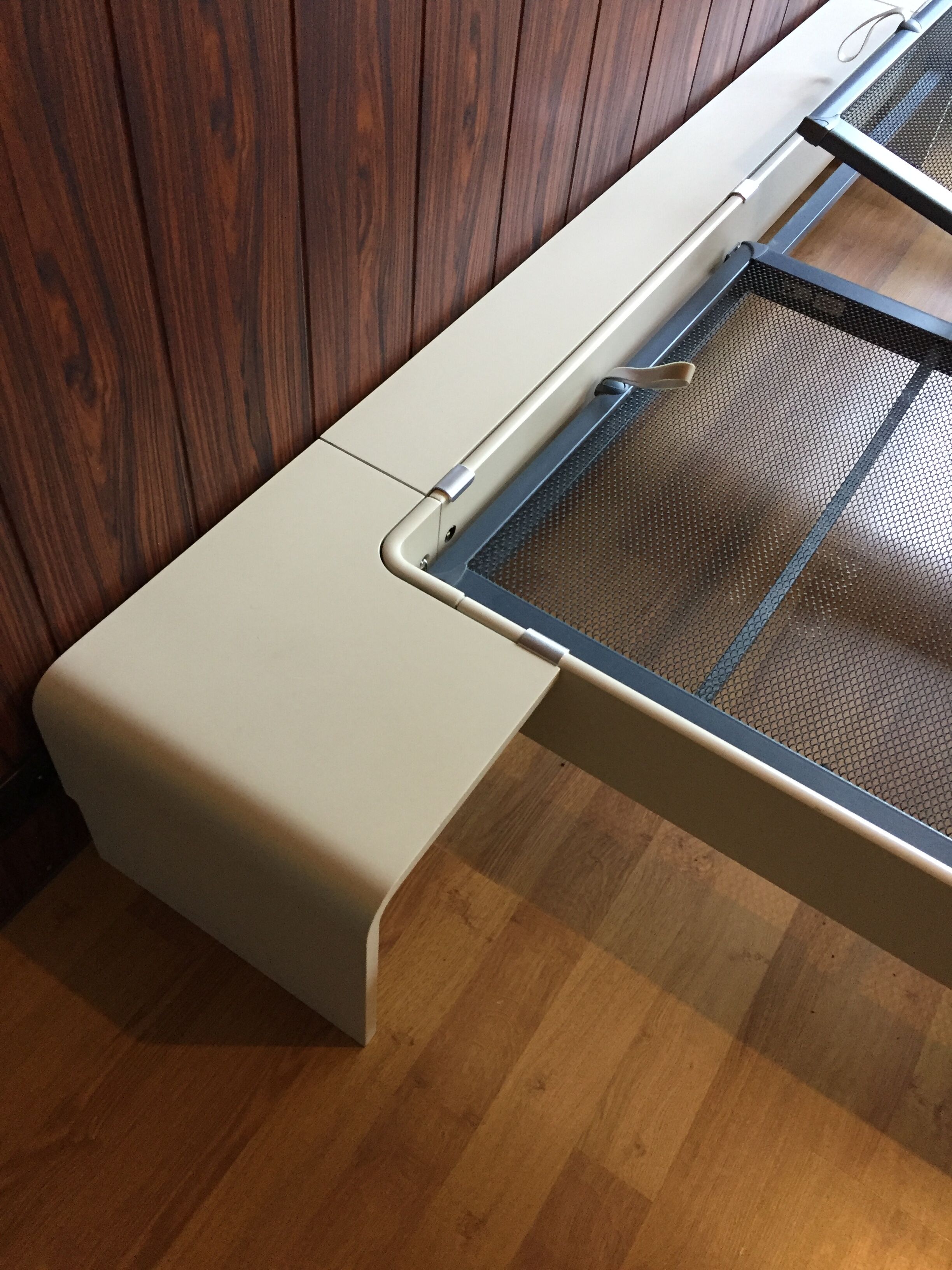 70s Design Bed by Frans De The Hague for Auping Model Auronde