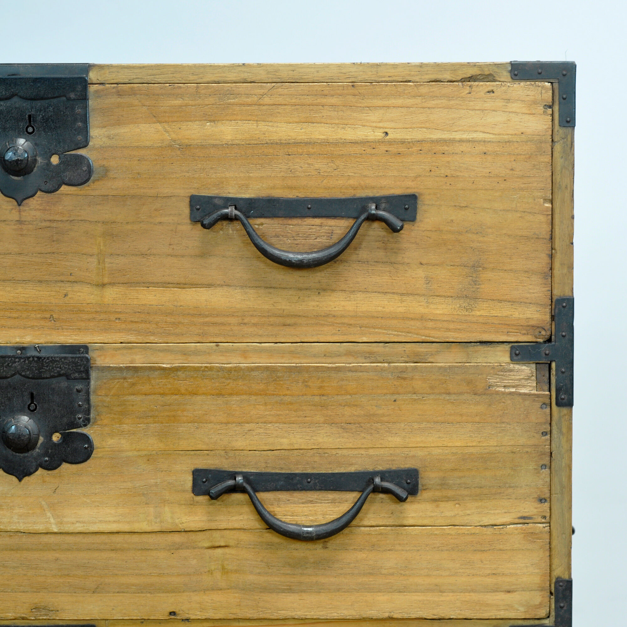 Commode Tansu japonaise, vers 1870