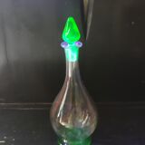 Carafe and its 4 shot glasses, urane uralin