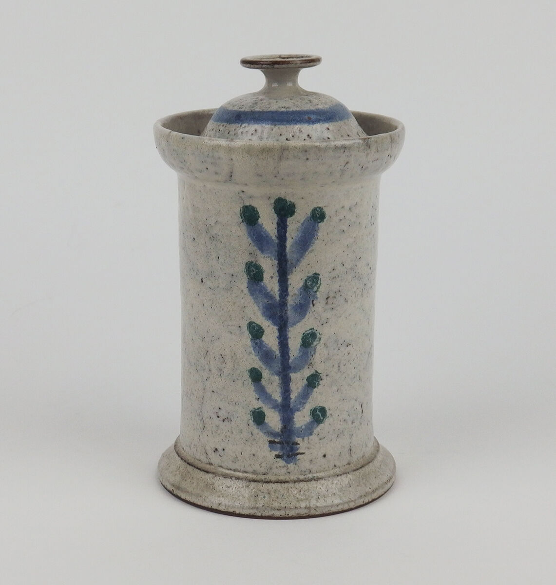 Ceramic pot by the Mulberry
