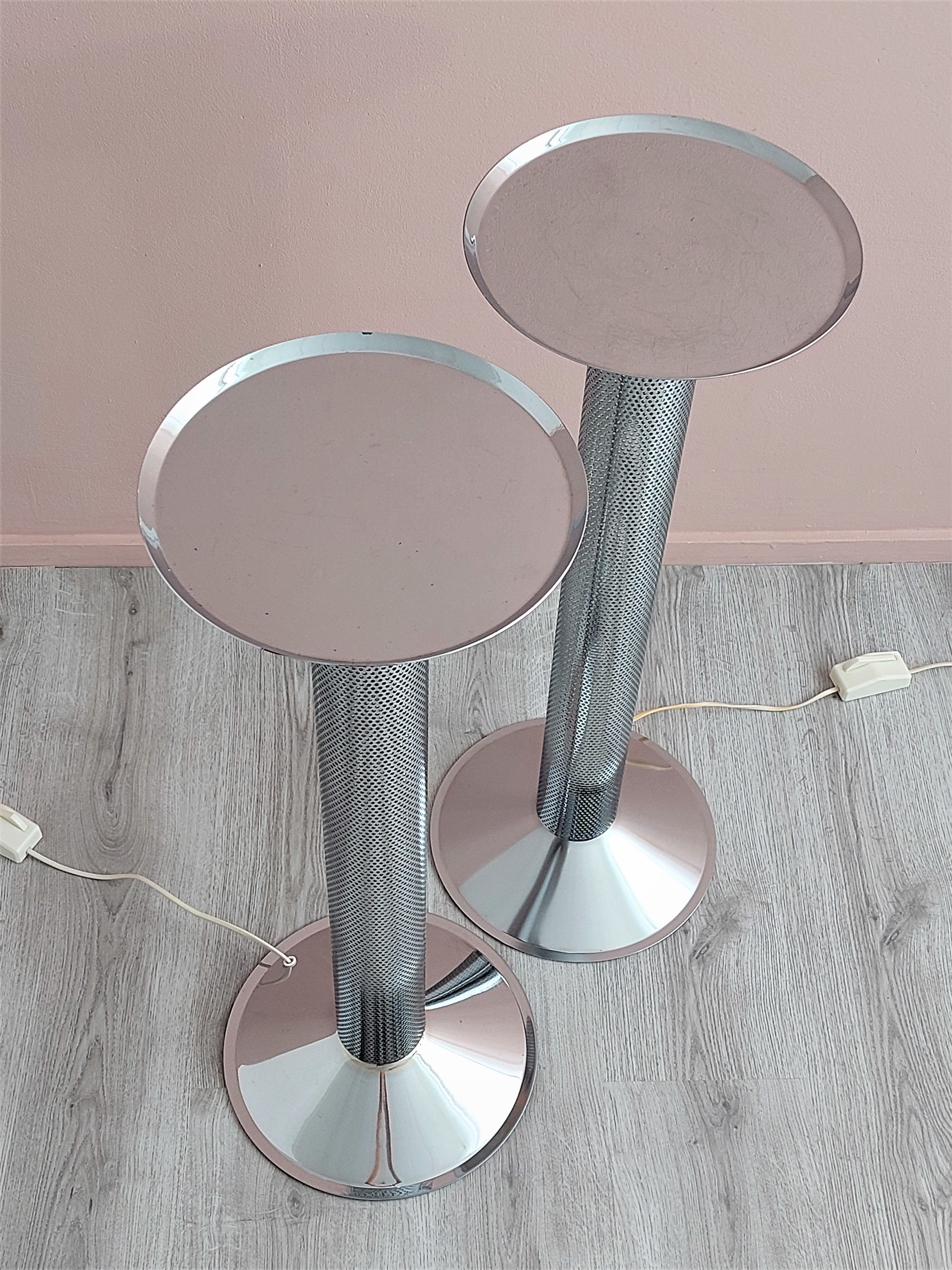 Lampadaire en métal et table d’appoint par Ikea, années 1980.