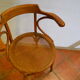 Fauteuil de bureau en bois courbé de marque Baumann