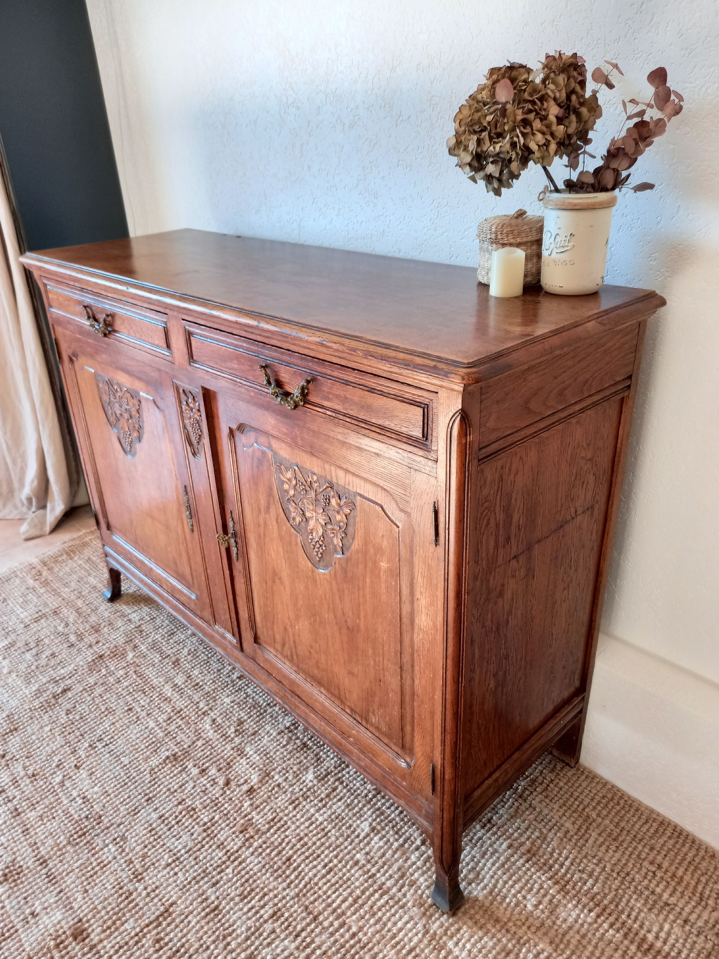Buffet 1920