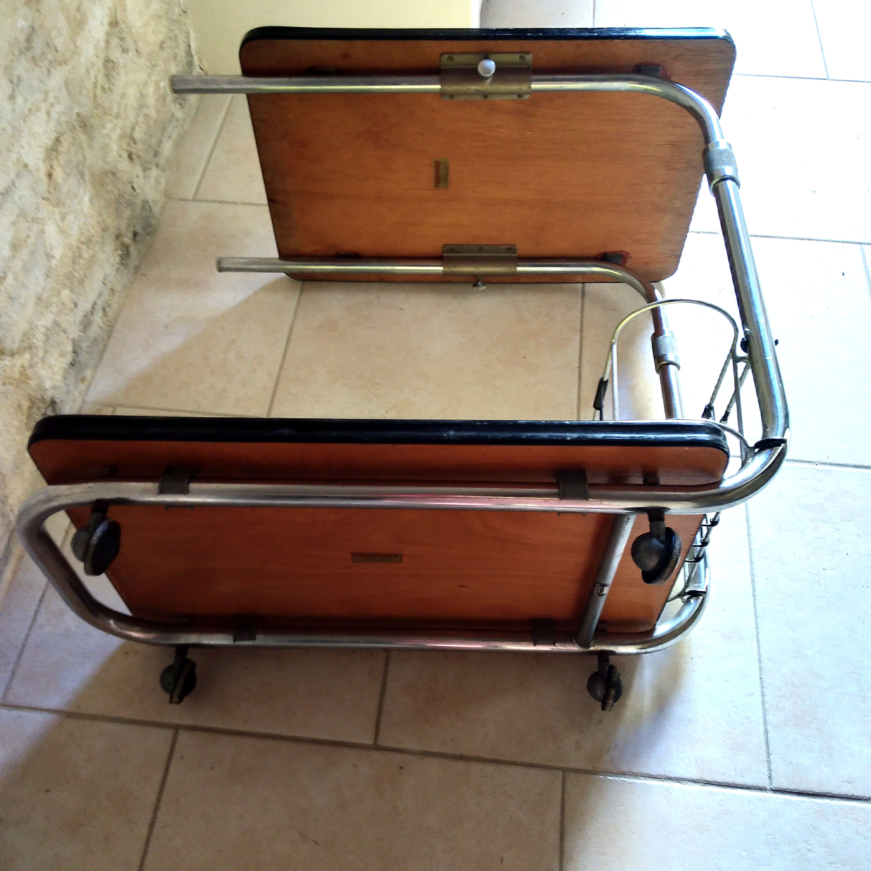 Serving table in formica 1960s