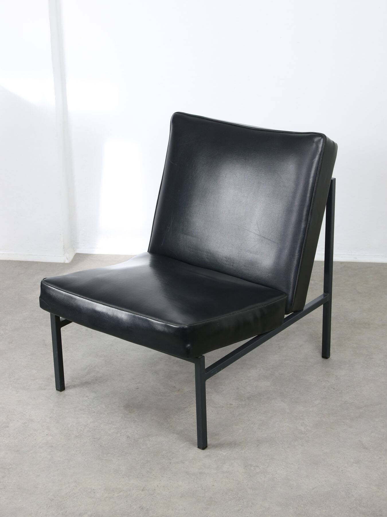 Fauteuil lounge vintage noir de Stol Kamnik, 1960s