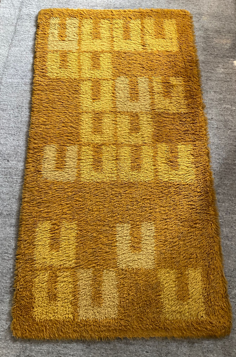 Tapis vintage des années 70 pure laine