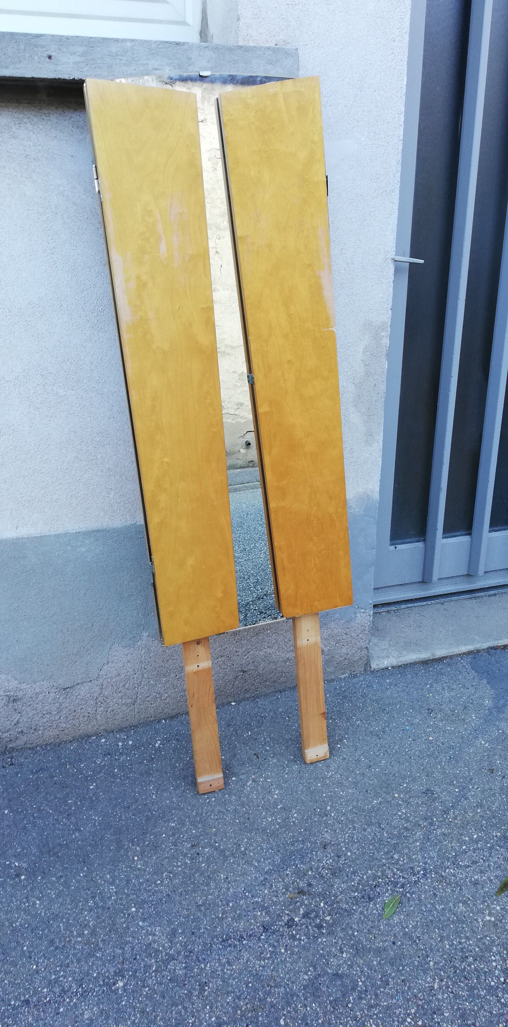 Vintage triptych mirror