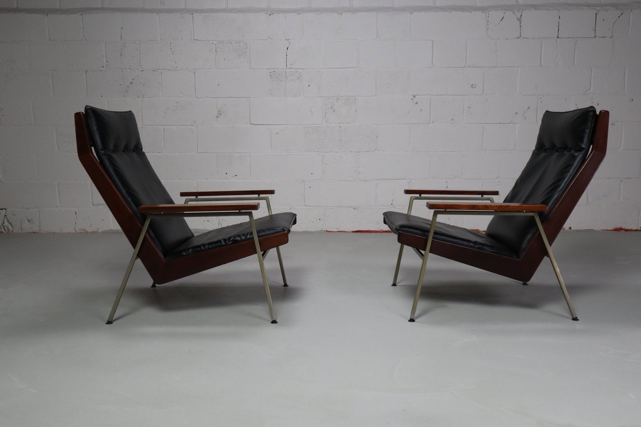 Pair of lounge chairs model 1611 by Rob Parry for De Ster Gelderland, 1952