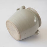 Gray sandstone pot