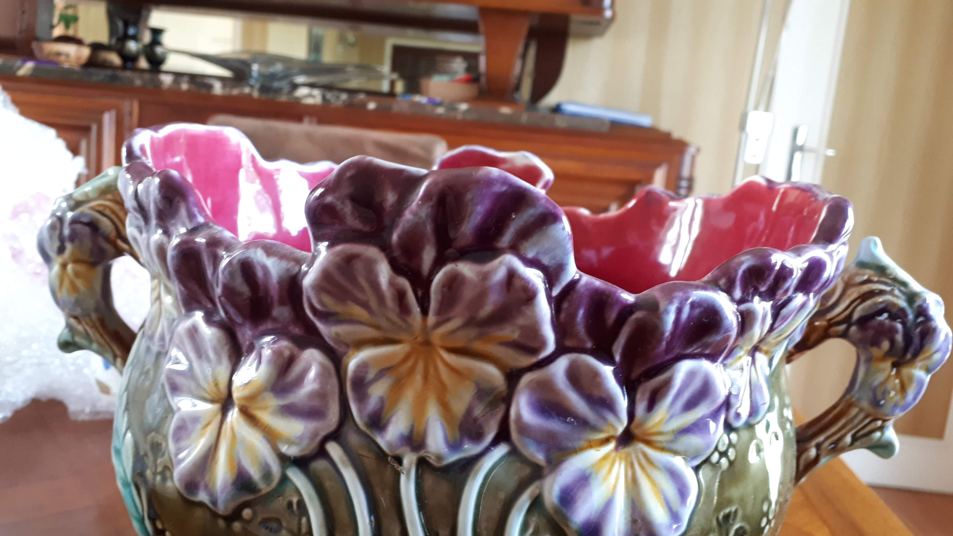 Cache pot art nouveau onnaing