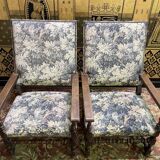 Paire de fauteuils de style Louis XIII