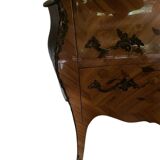 Commode style Louis XV