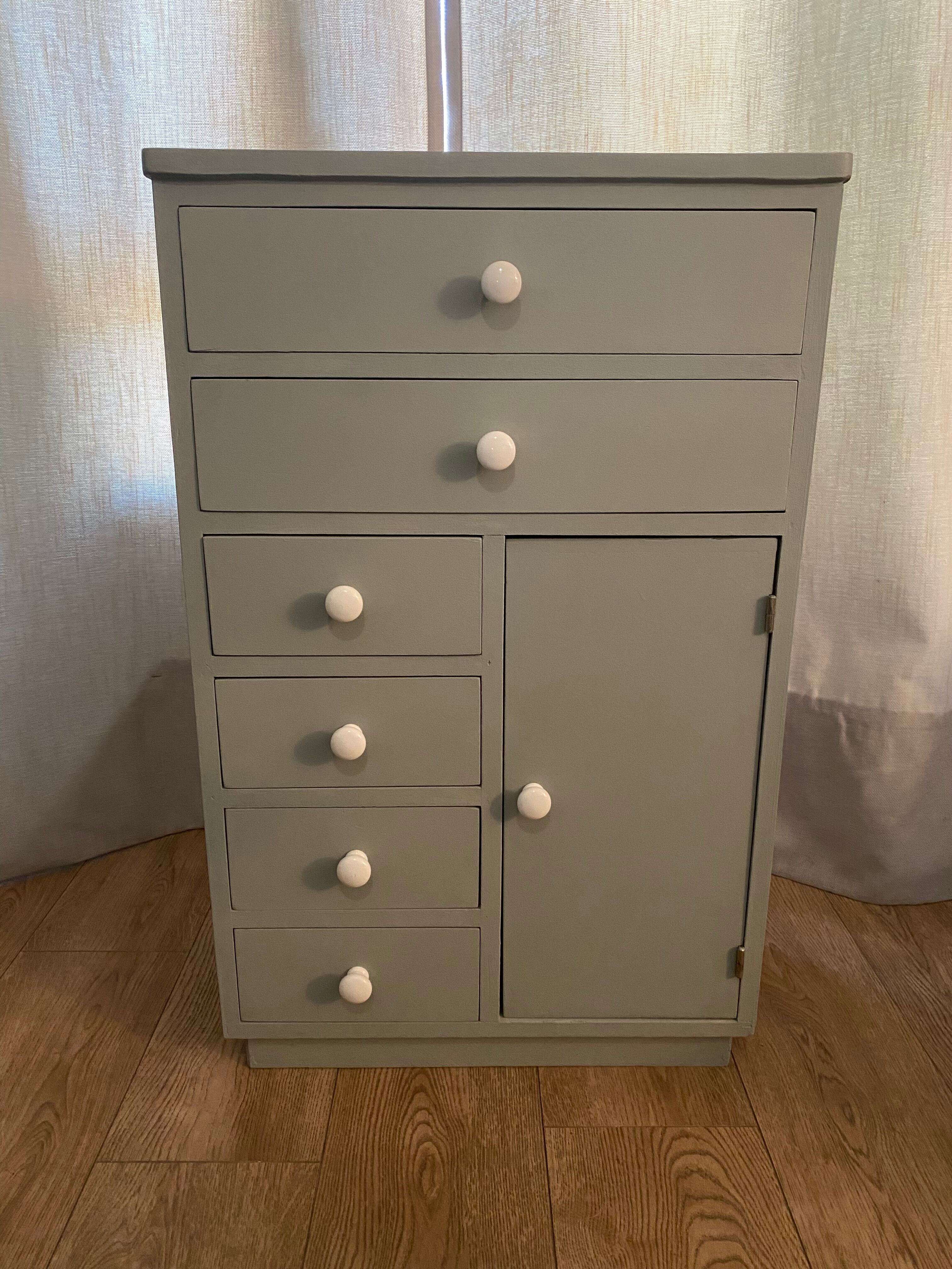 Small chest of drawers