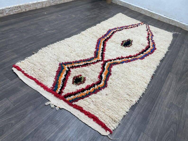 Traditional handmade Berber carpet 250cmx150cm