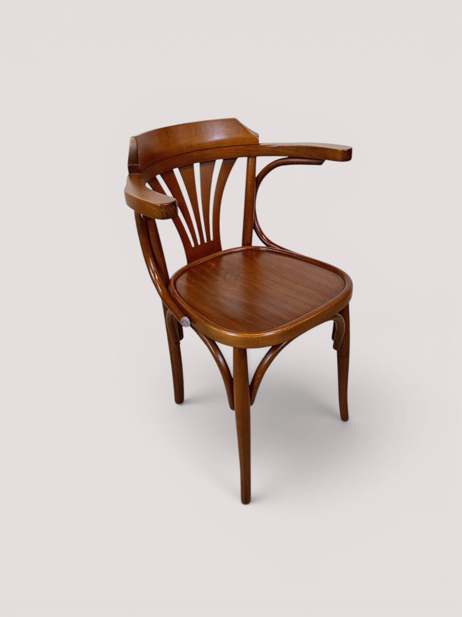 Fauteuil de bureau bistrot en hêtre courbé, style Thonet, circa 1960