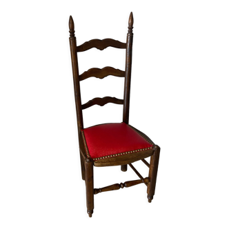 Rustic low chair, child