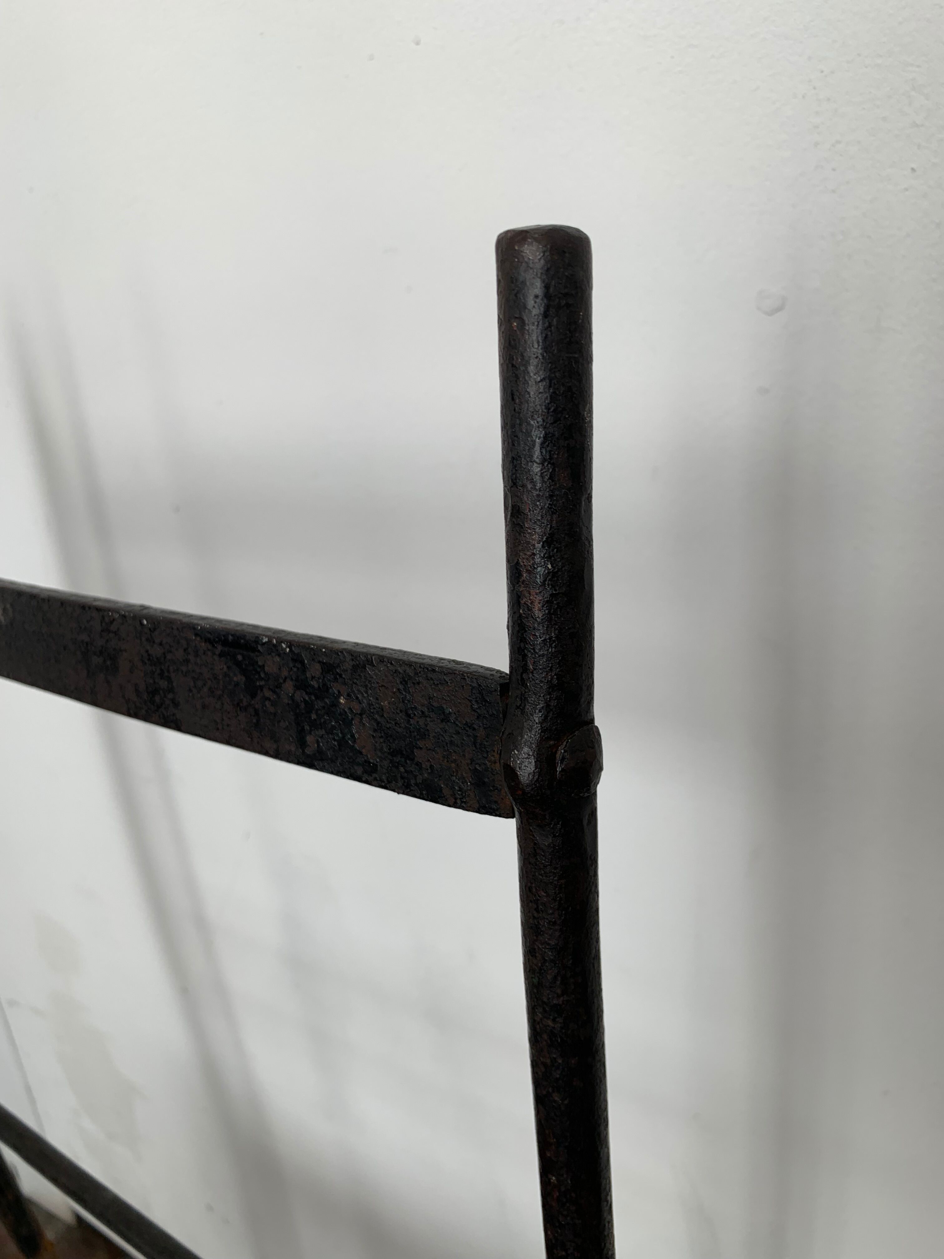 Chaise en fer forgé ancienne