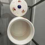 Ceramic flower pot