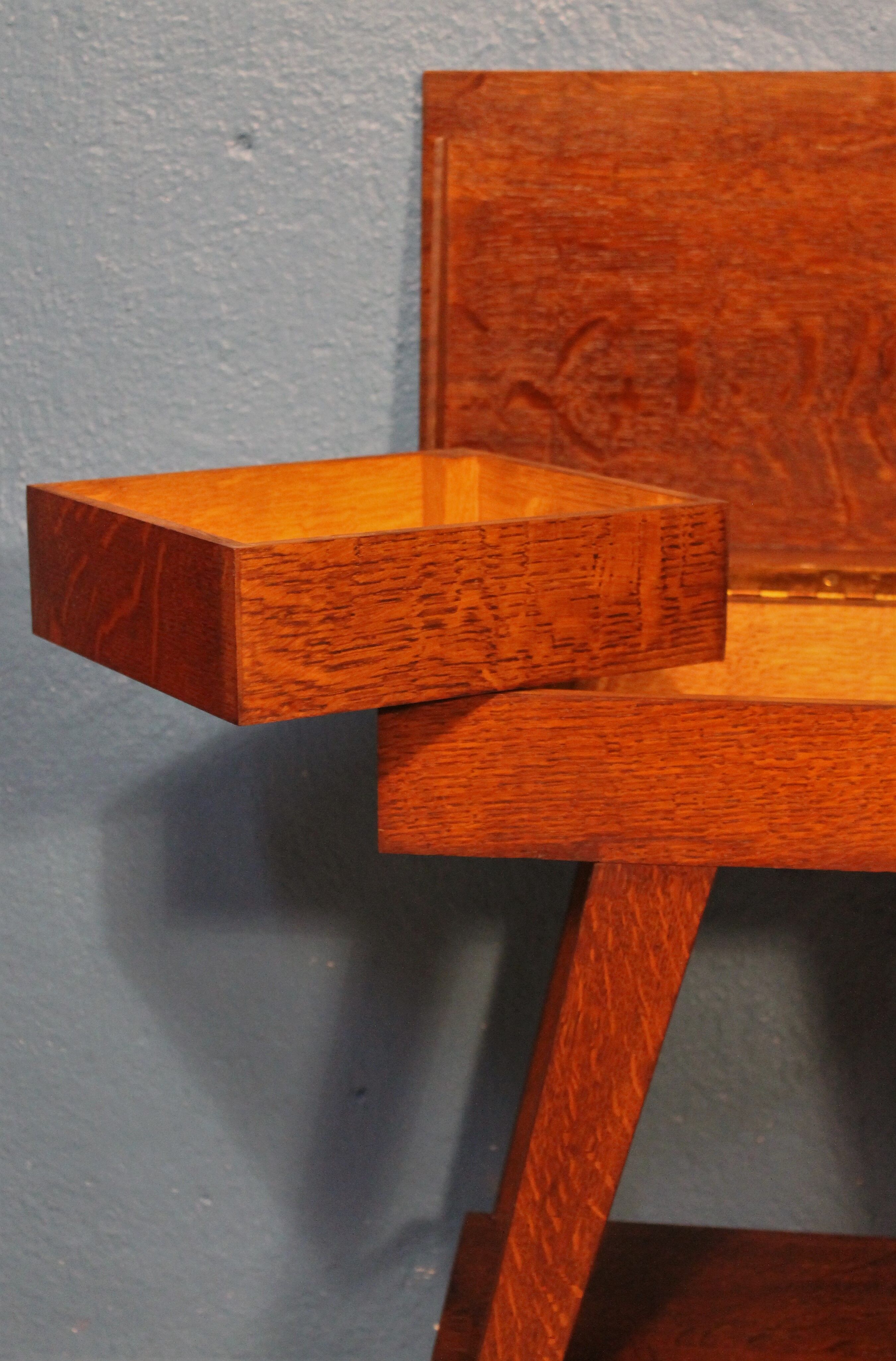 A worker sewing Scandinavian compass 1960