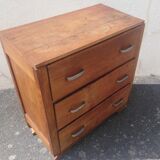 Art deco style chest of drawers