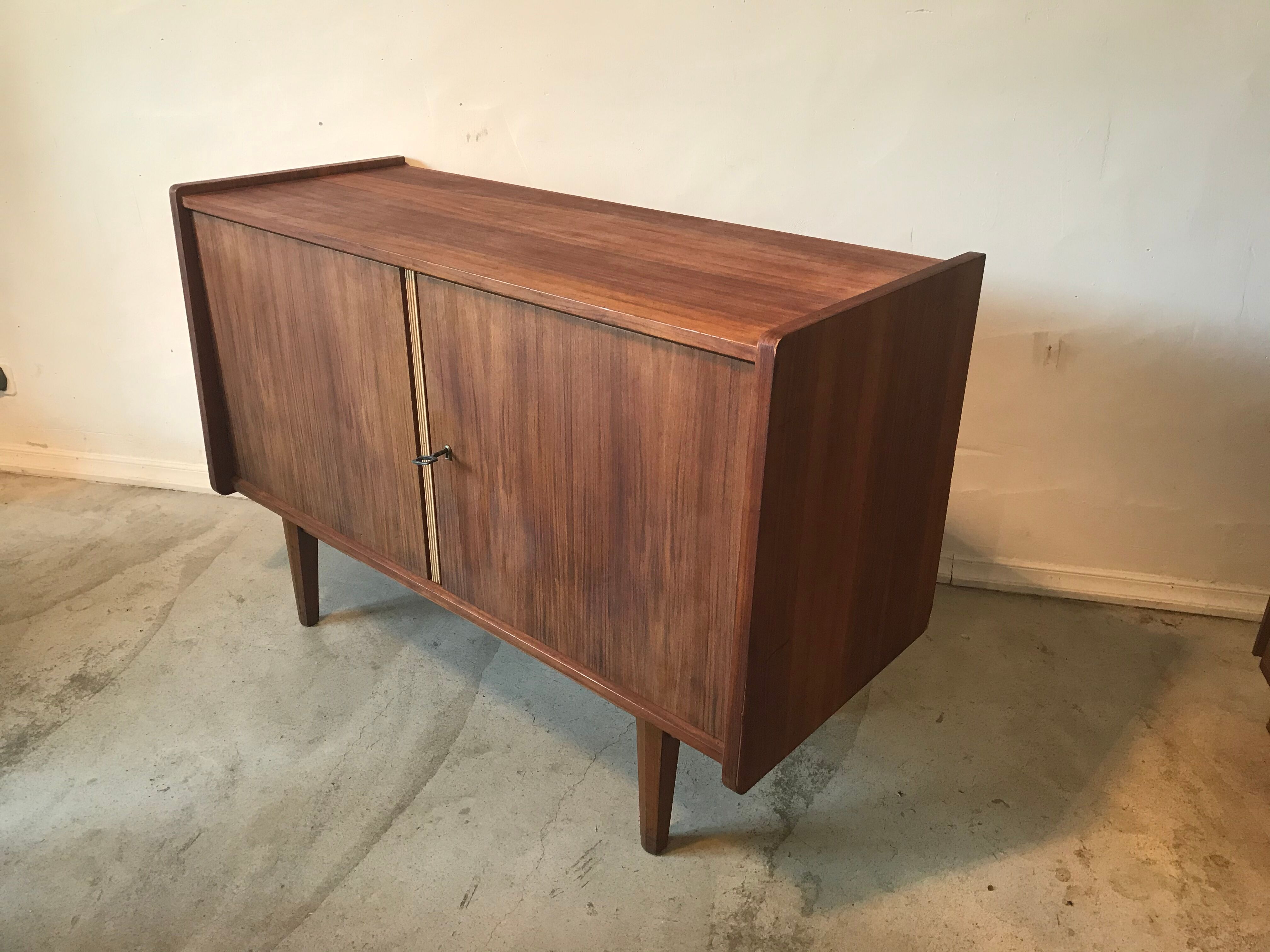 Low buffet vintage 1960 walnut blond