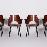 Ensemble de quatre fauteuils en hêtre du milieu du siècle par Oswald Heardtl Tchéquie années 1950