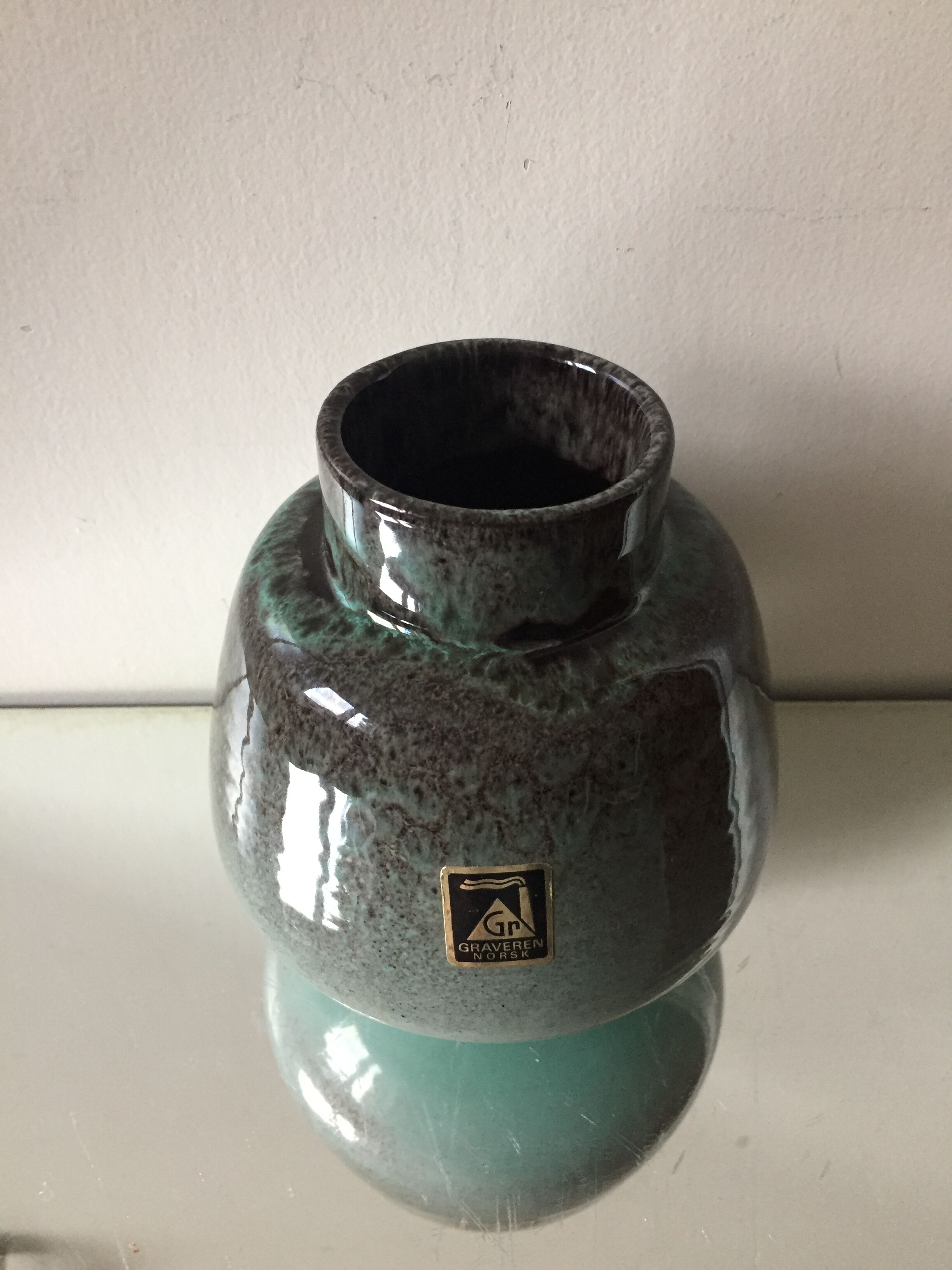 Vase scandinave en grès par Graveren Midcentury