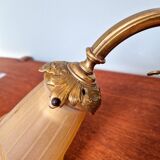 Art Deco wall light in gilt bronze and satin glass, 1920s