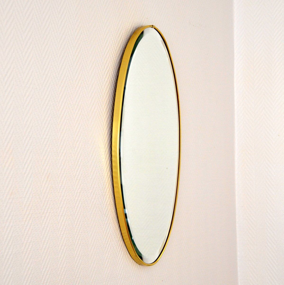 Brass 1960's vintage oval mirror, 36x61cm