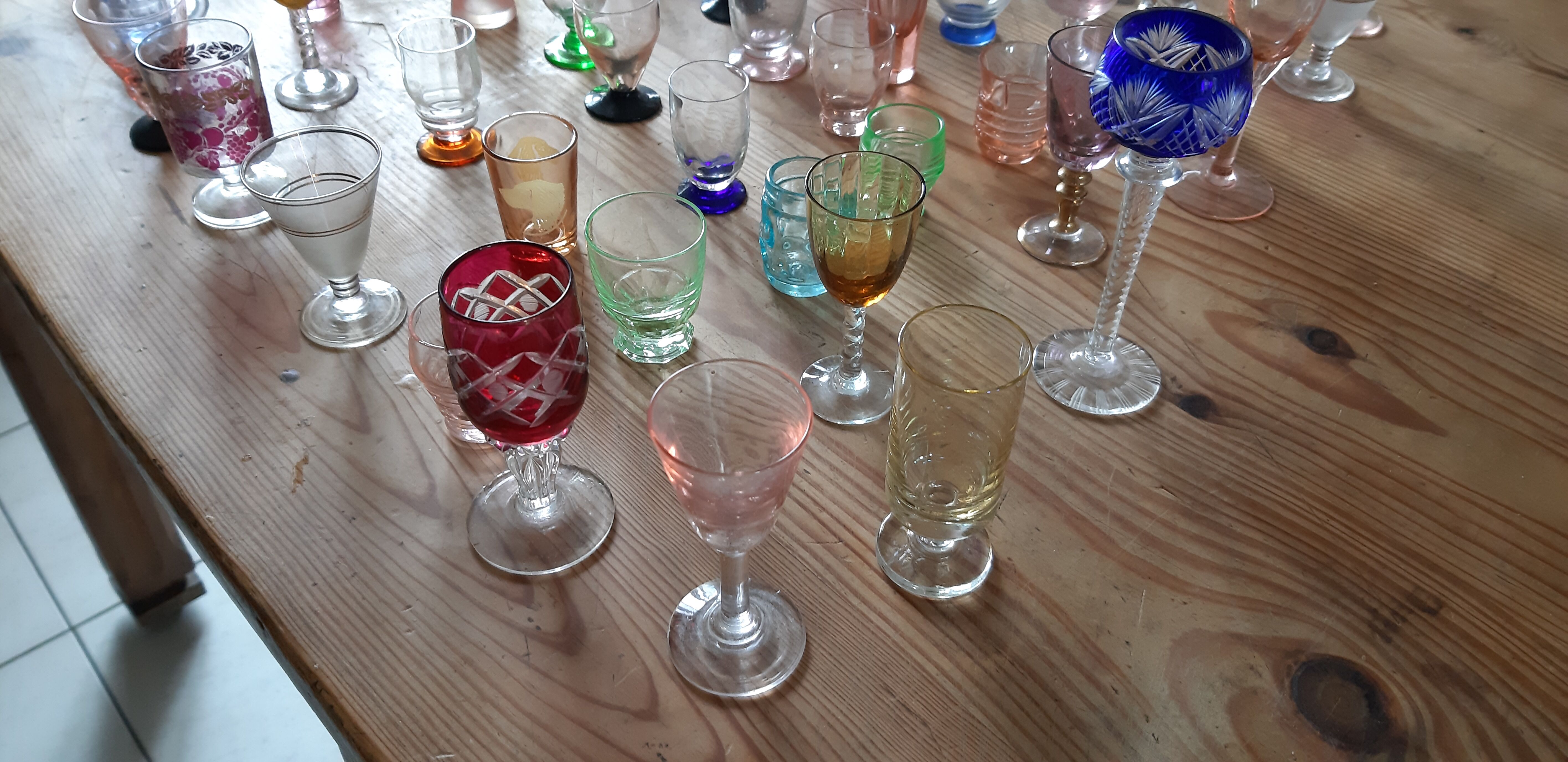 111 Collection Color Glasses