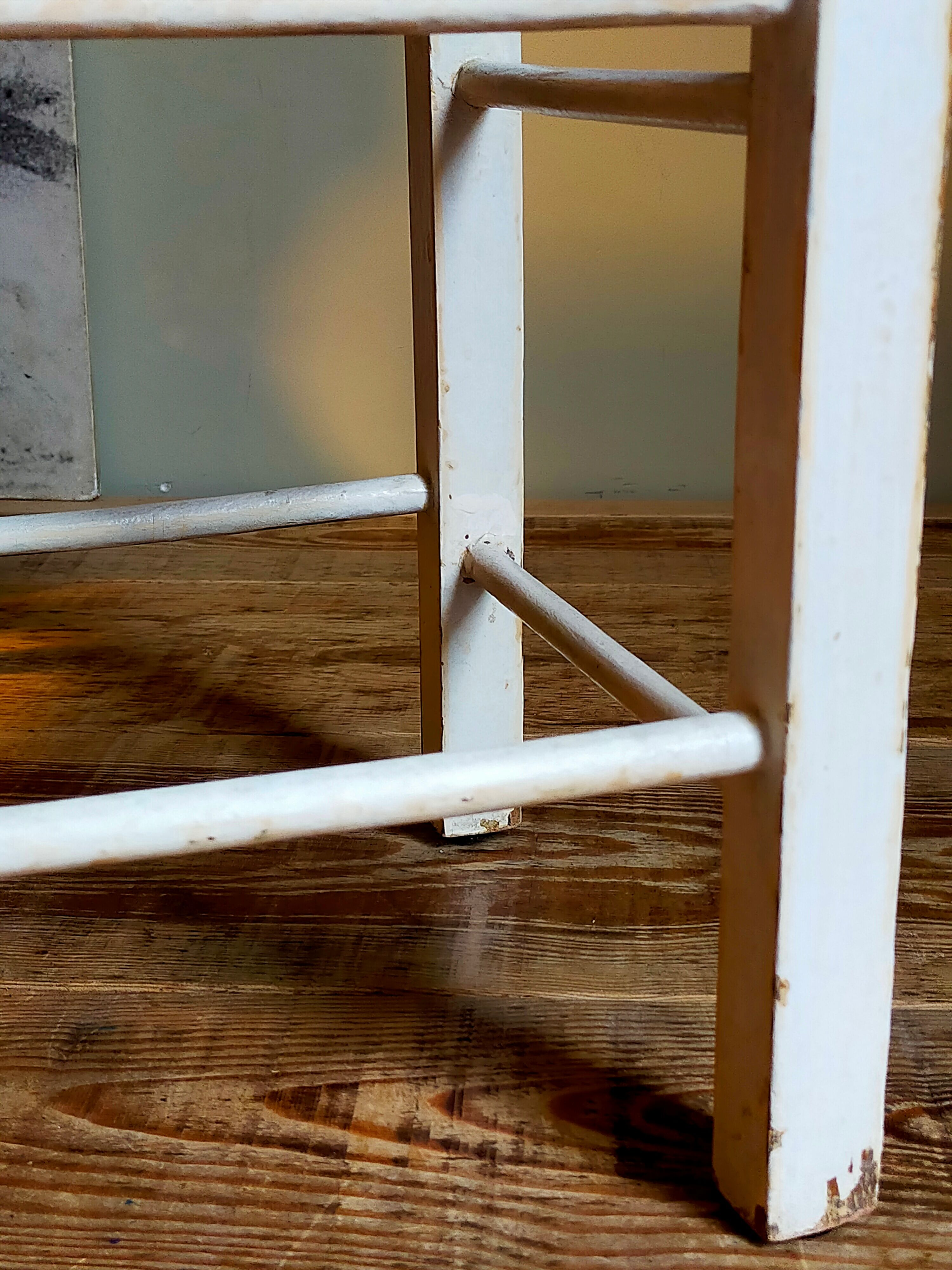 Workshop stool in vintage patinated solid wood